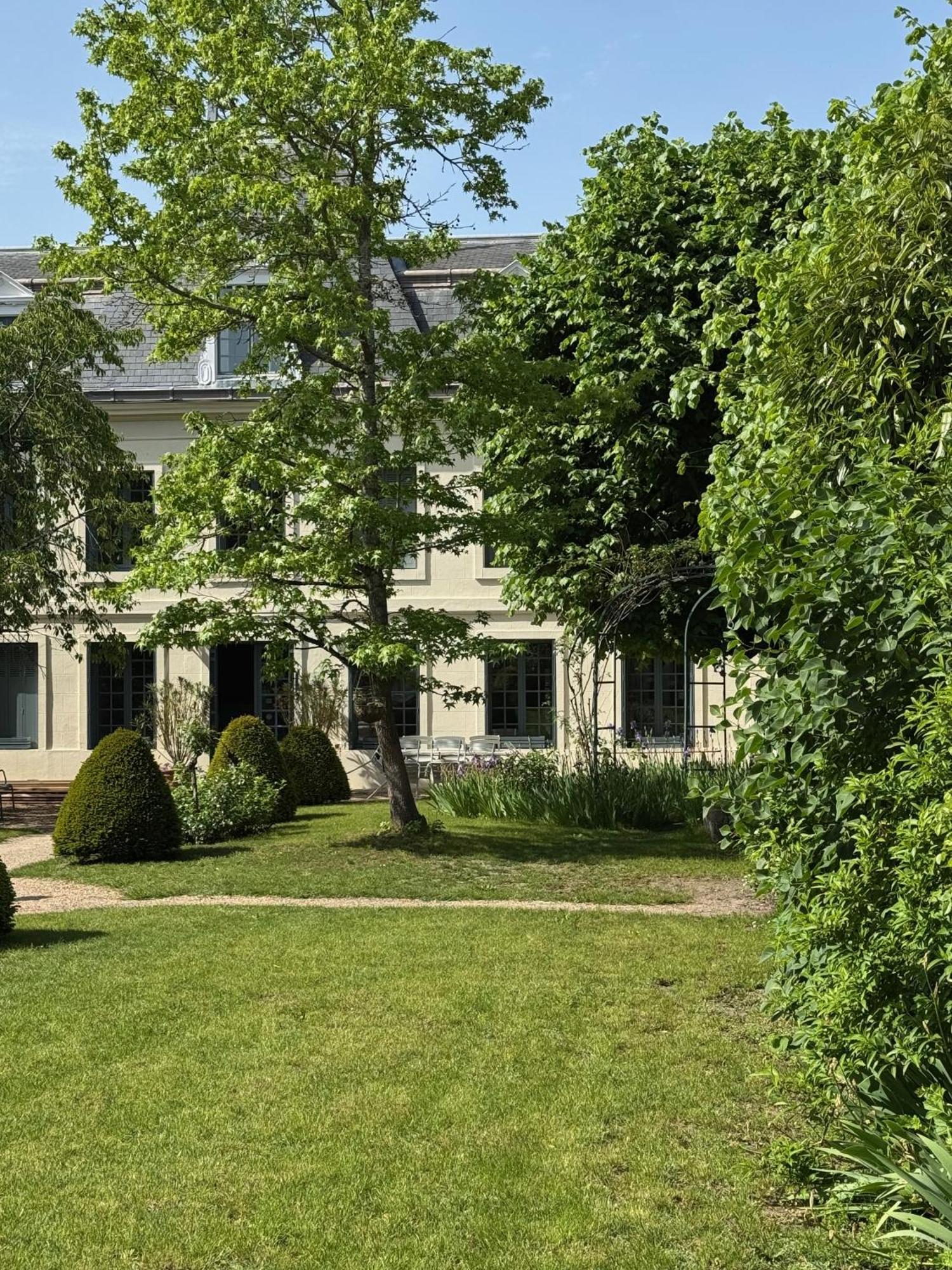 엉부와스 Le Vieux Manoir 빌라 외부 사진